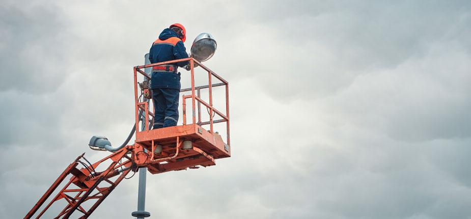Municipal customer ordering a new streetlight with Consumers Energy